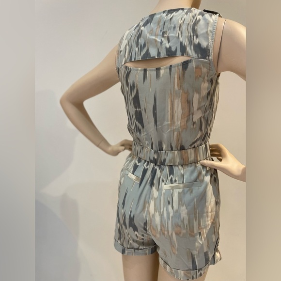 A/X ARMANI EXCHANGE | Patterned Romper Size P0/ Petite 0 - Picture 4 of 15